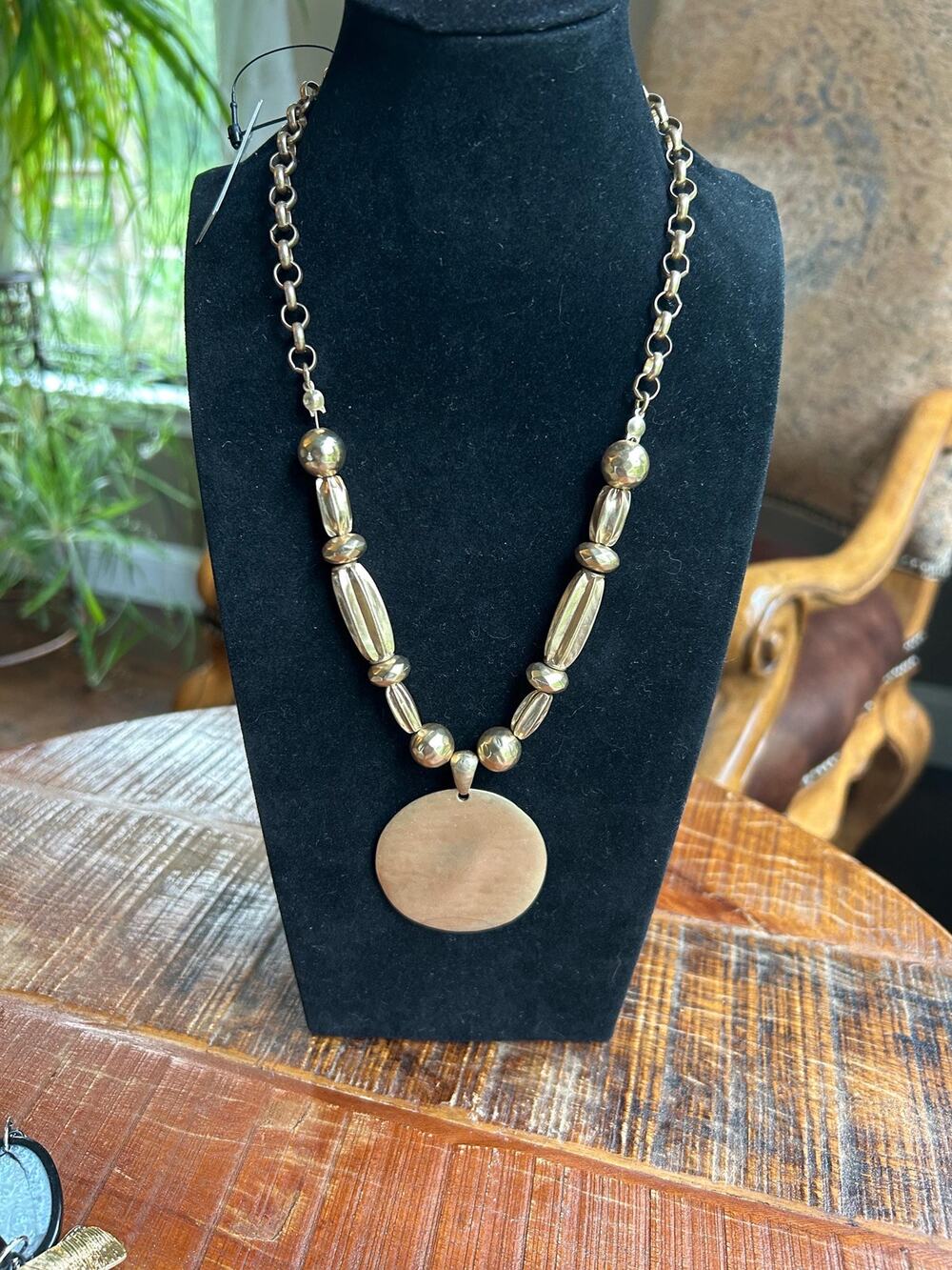 CHICOS Jewelry Pendant Gold Tone Textured Vintage Necklace NWT